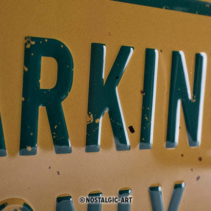 Traktor - Parking Only - Skilti