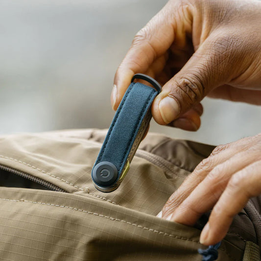 Waxed Canvas (100%bómull) Navy Blue